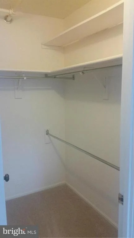 Photo of Unit 2816 at 15107 INTERLACHEN DRIVE