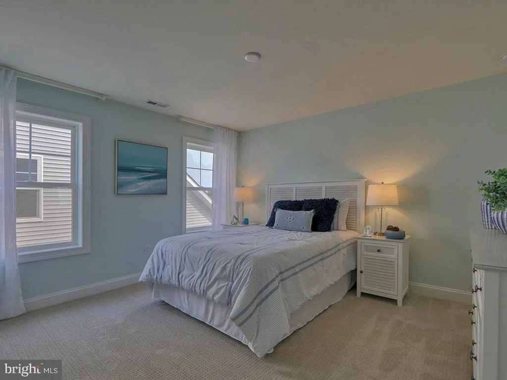 Photo of 33761 CATCHING COVE CT LOT 13