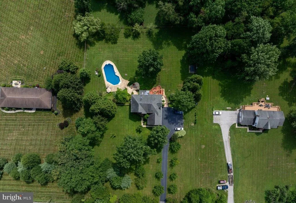 Photo of 13215 FALLS ROAD
