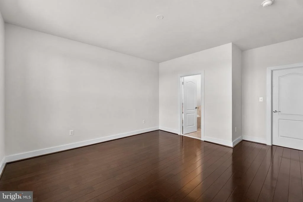 Photo of 28 GAINES MILL CIRCLE