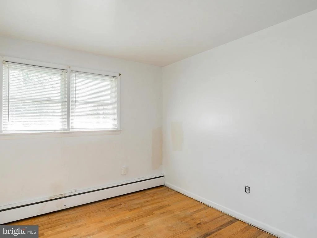 Photo of 18108 MUNCASTER ROAD