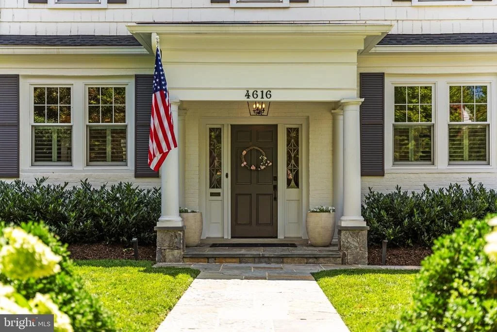 Photo of 4616 CHEVY CHASE BOULEVARD