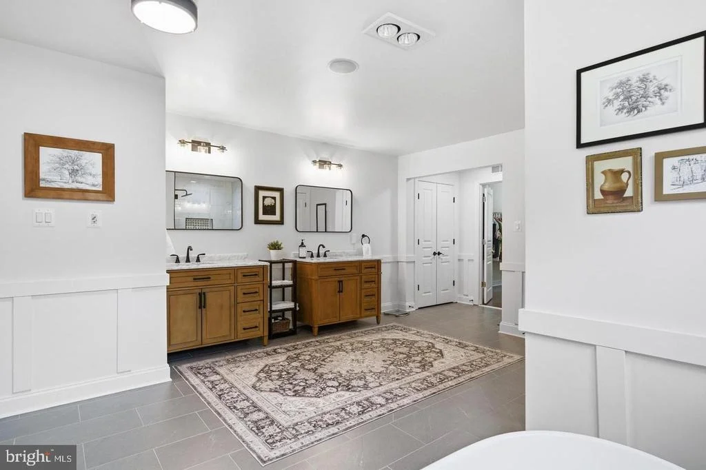Photo of 3820 LEAFCREST COURT
