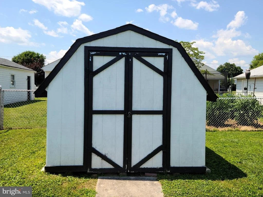 Photo of 477 CARROLLTON DRIVE