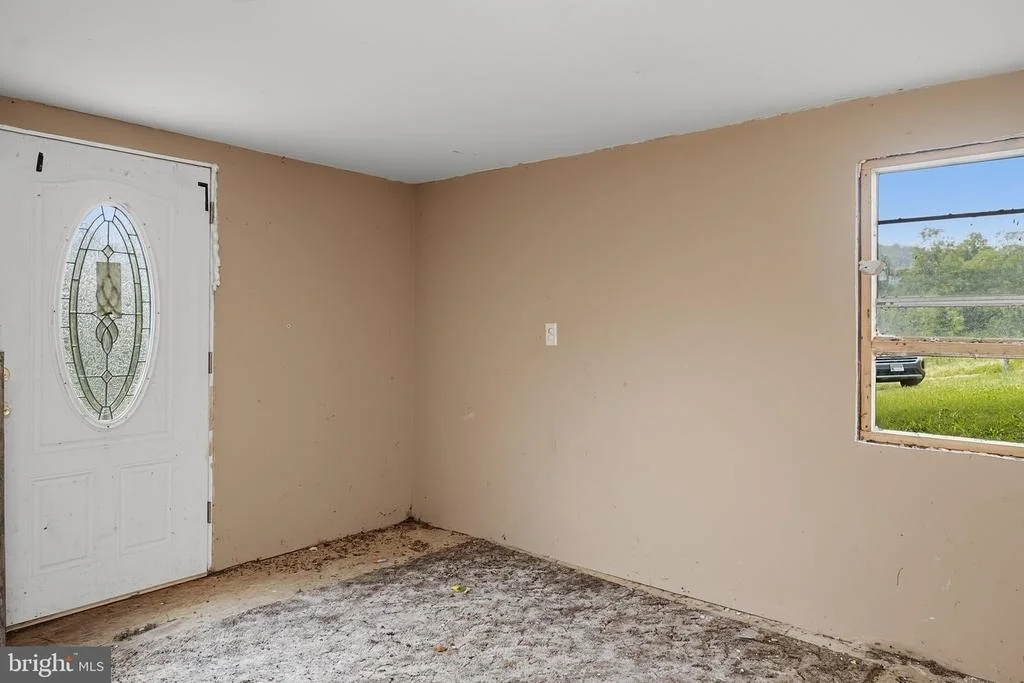Photo of 828 LEE ROAD