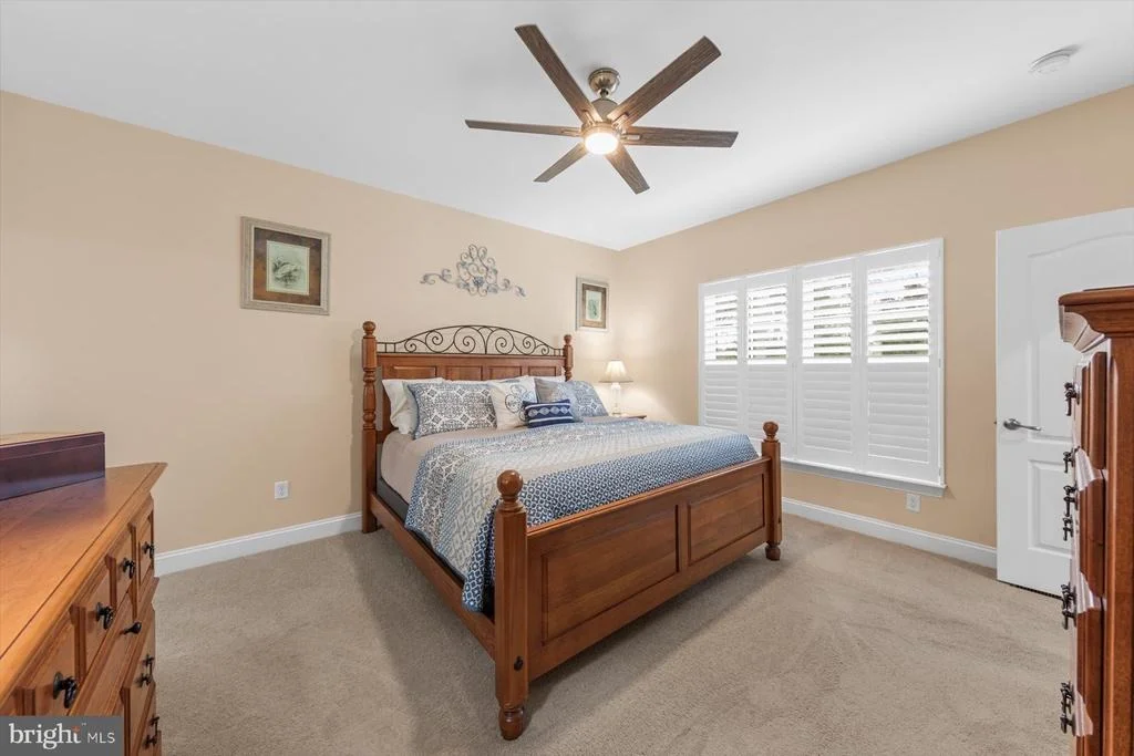 Photo of 24860 MISTLETOE DRIVE