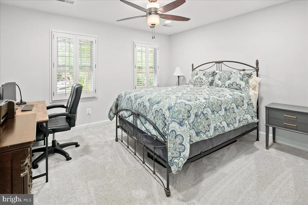 Photo of 9426 MOUNT VERNON CIRCLE