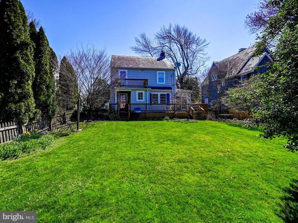 Photo of 326 SAINT DUNSTANS ROAD