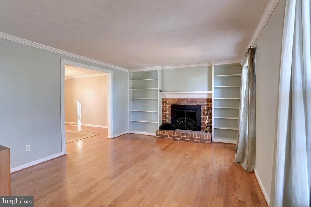 Photo of 7010 MACBETH WAY