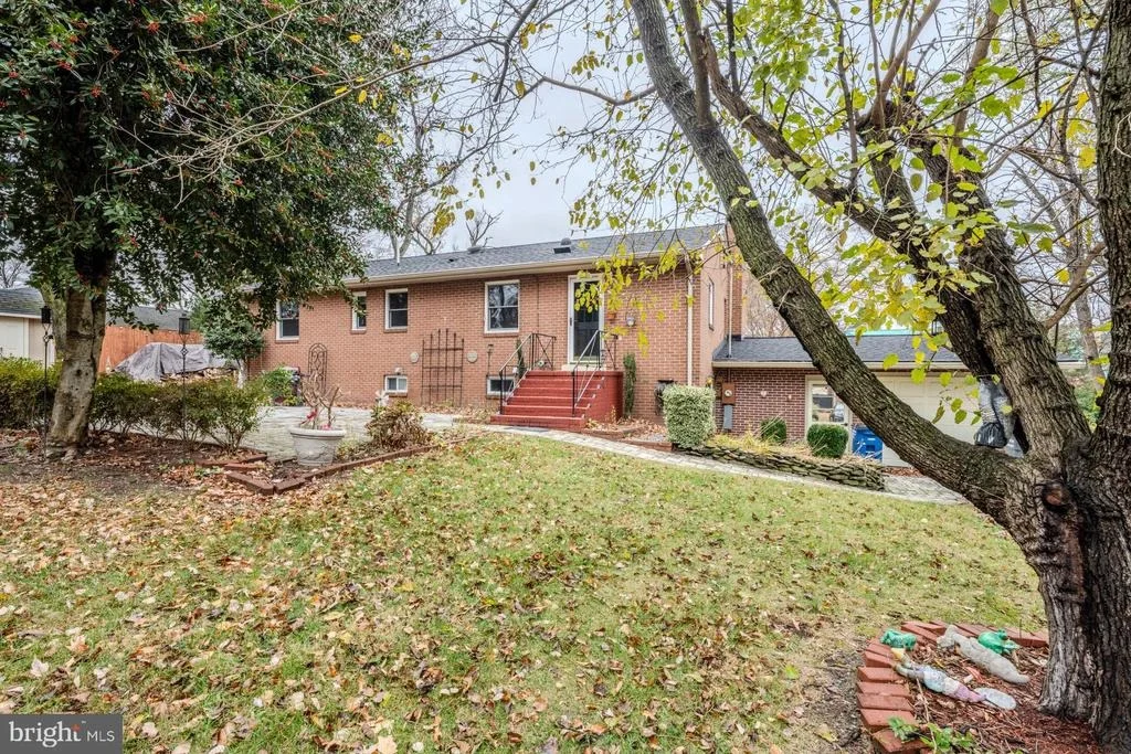 Photo of 1329 DEVILS REACH ROAD