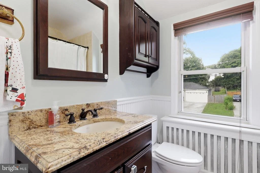 Photo of 10211 SUTHERLAND ROAD