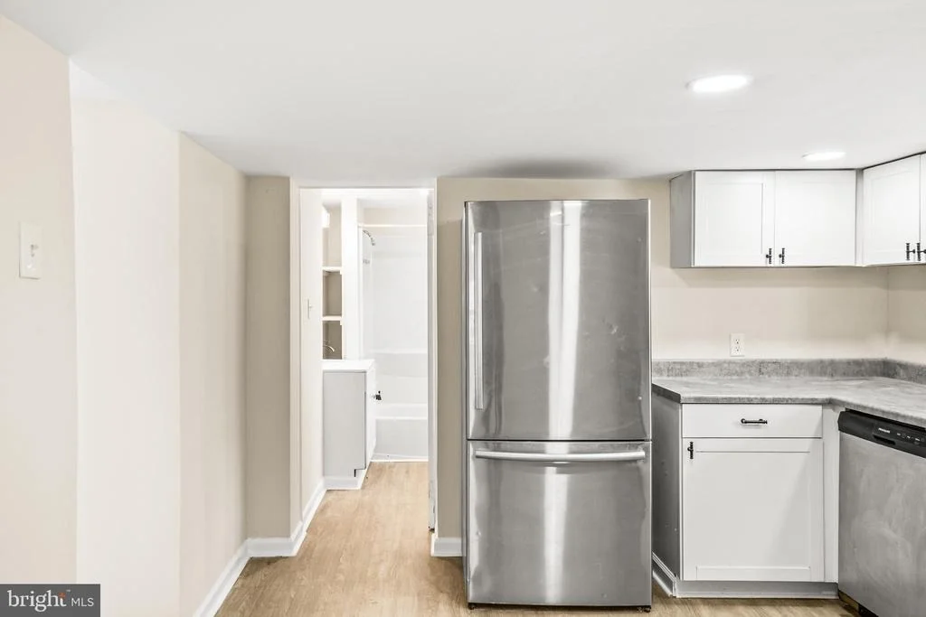 Photo of 18003 DAVIS LANE