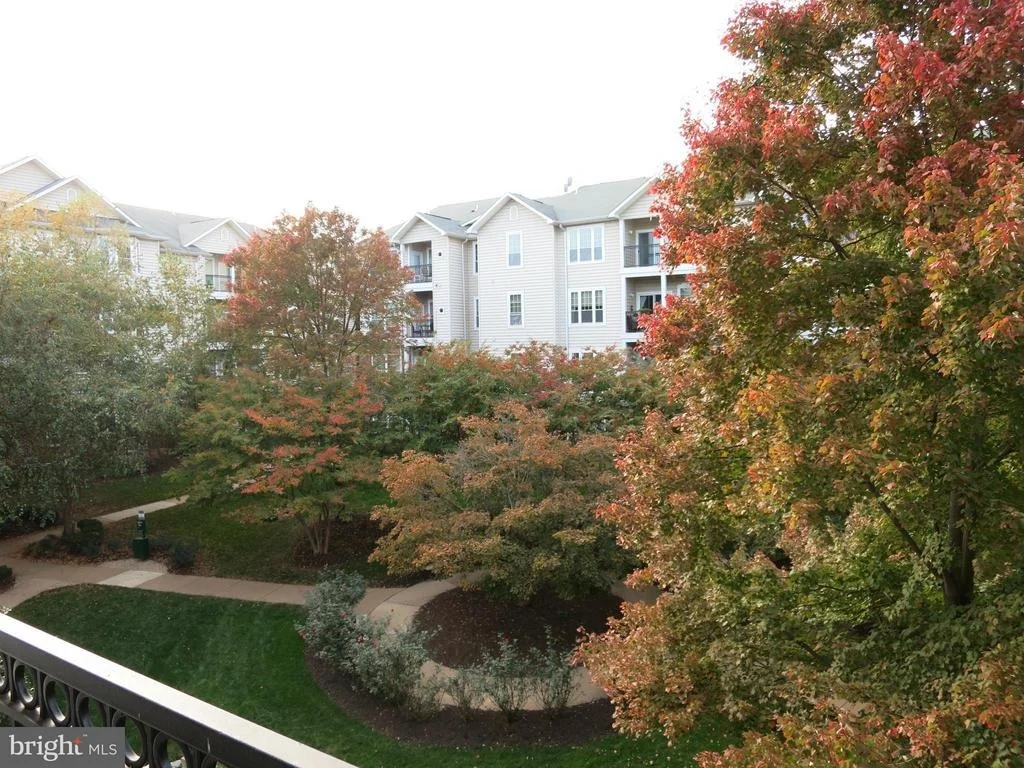 Photo of Unit 4316 at 1580 SPRING GATE DRIVE