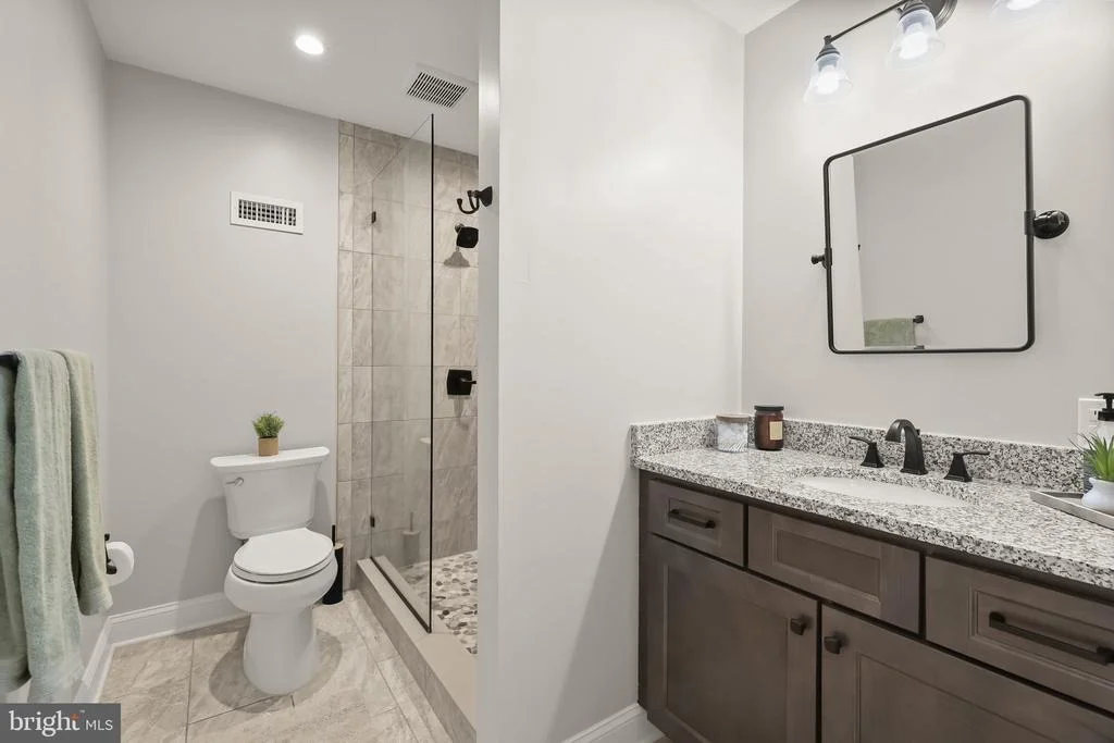 Photo of 4921 JENKINS LANE