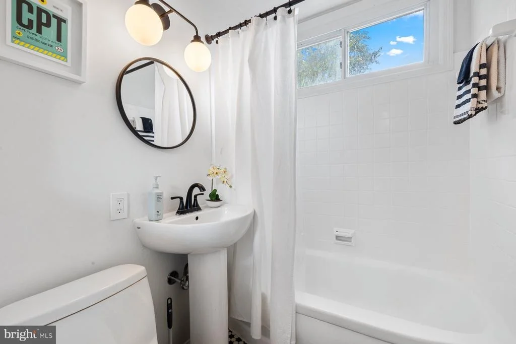 Photo of 4100 SPRUELL DRIVE