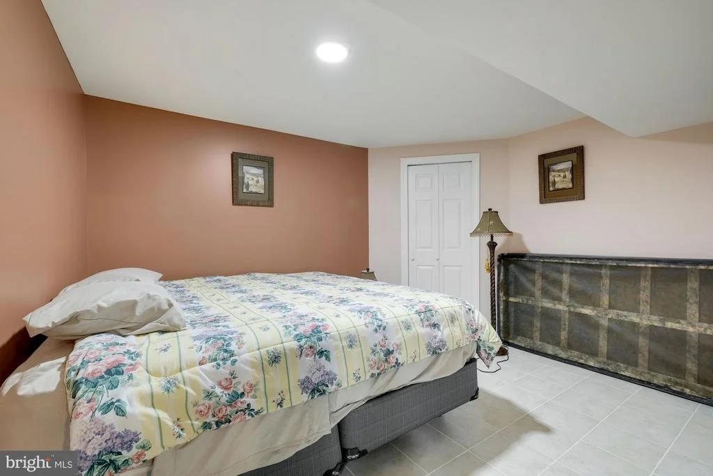 Photo of 425 CHARTRIDGE DRIVE