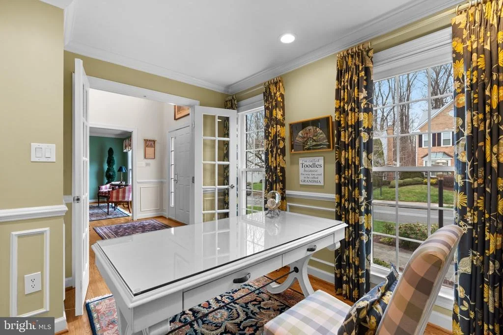 Photo of 17702 GLOBE THEATRE DRIVE