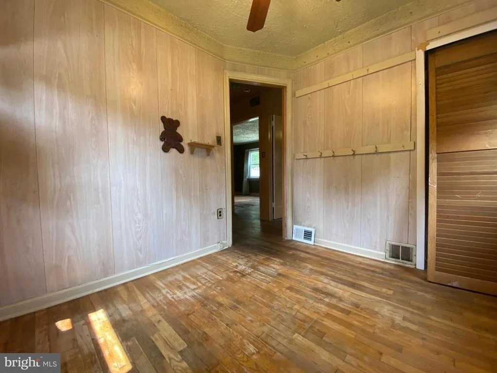 Photo of 4512 FURMAN ROAD