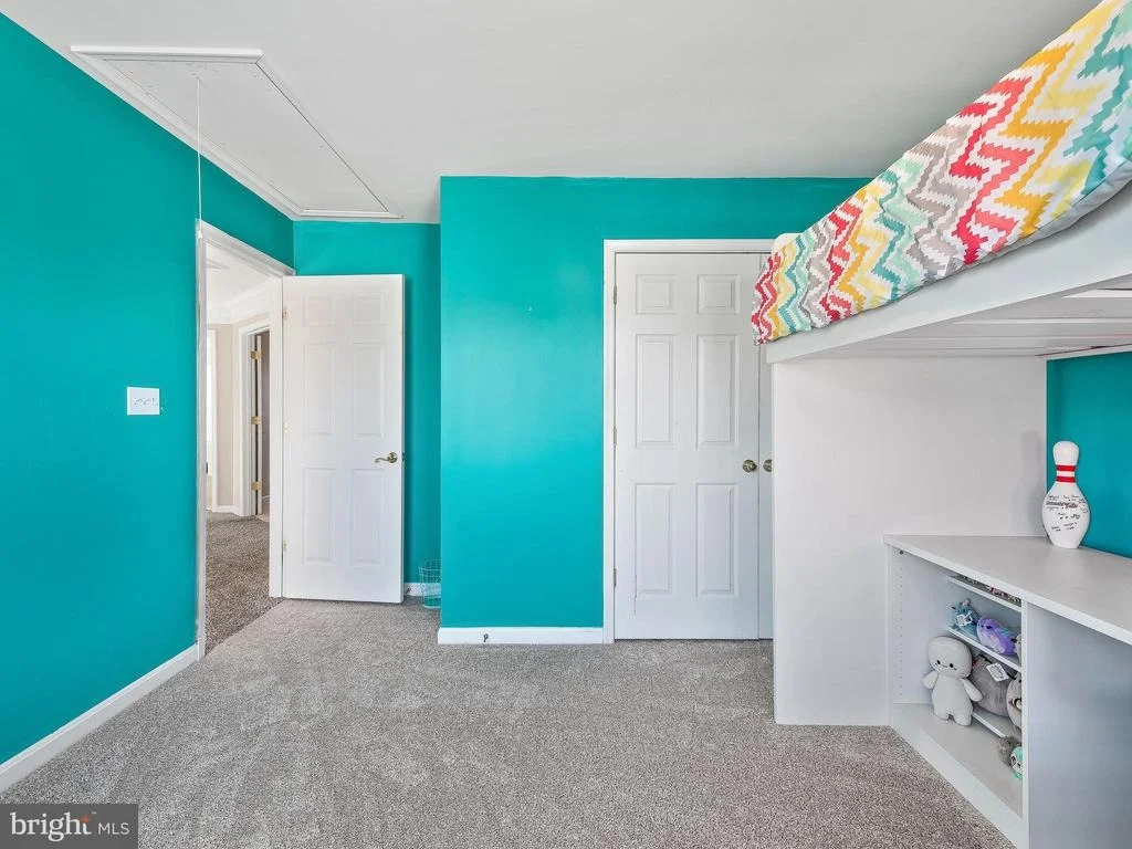 Photo of 6122 CLEMENTS LANE