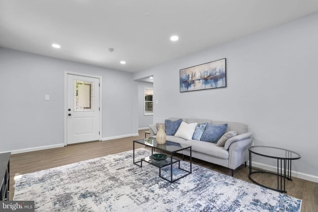 Photo of 4010 FOREST GROVE