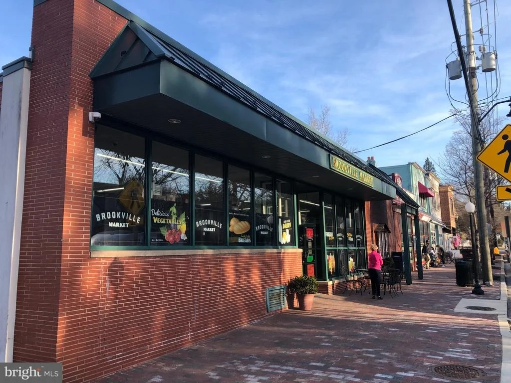Photo of 7505 GLENDALE ROAD