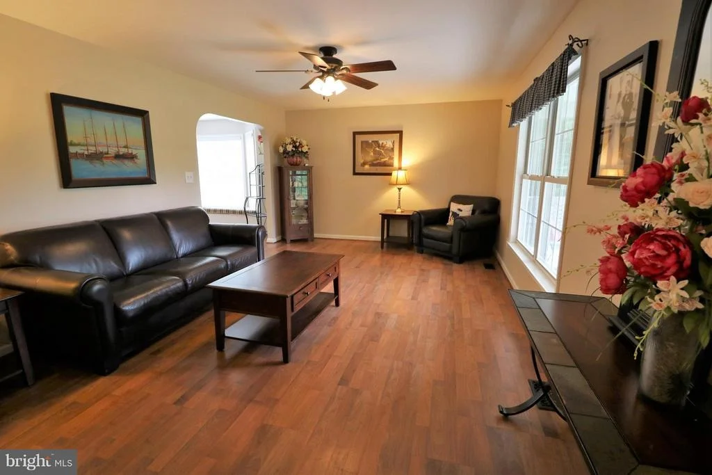 Photo of 4690 YOUNG ROAD