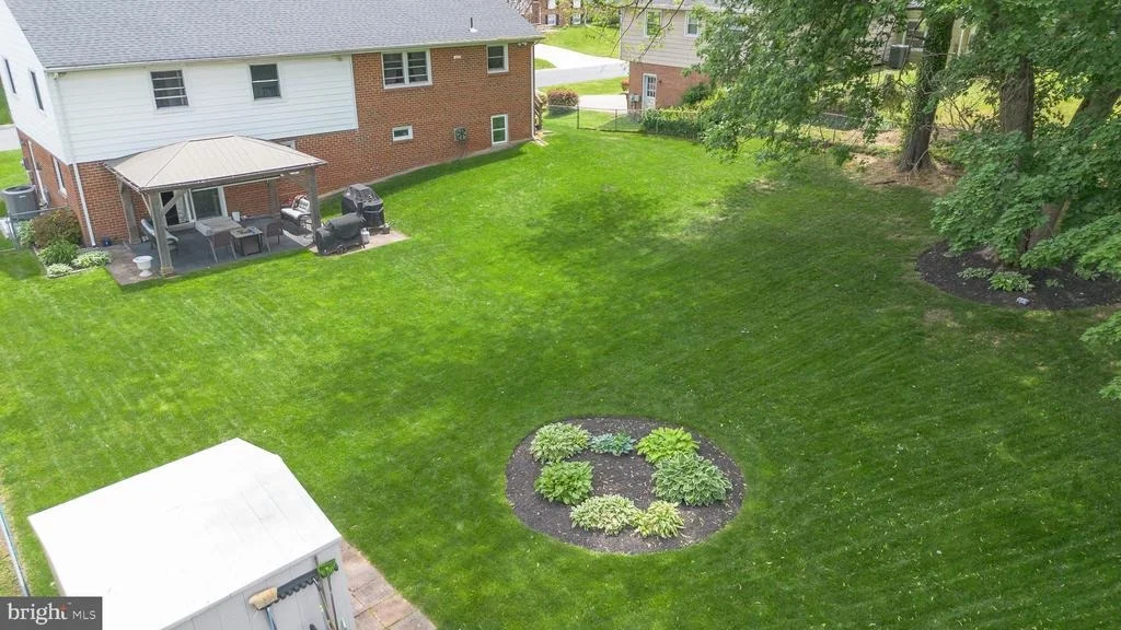 Photo of 18908 ROLLING ACRES WAY