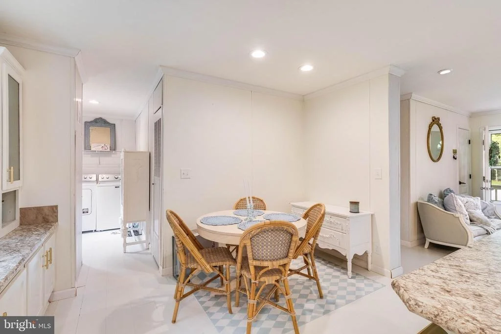 Photo of 25762 HOLLY VIEW DRIVE