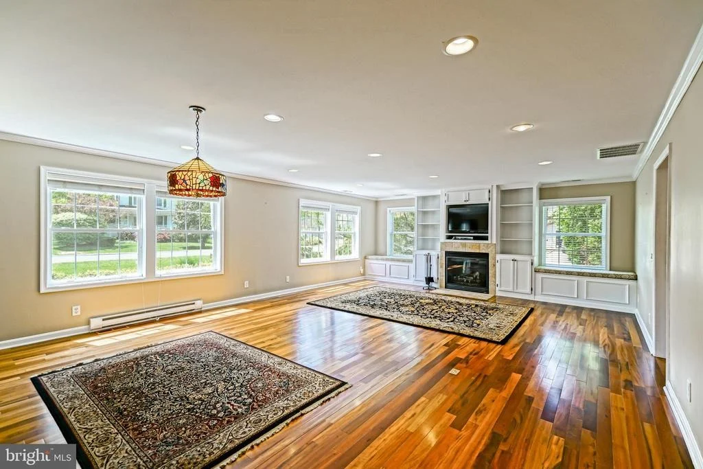 Photo of 102 MALLARD DRIVE