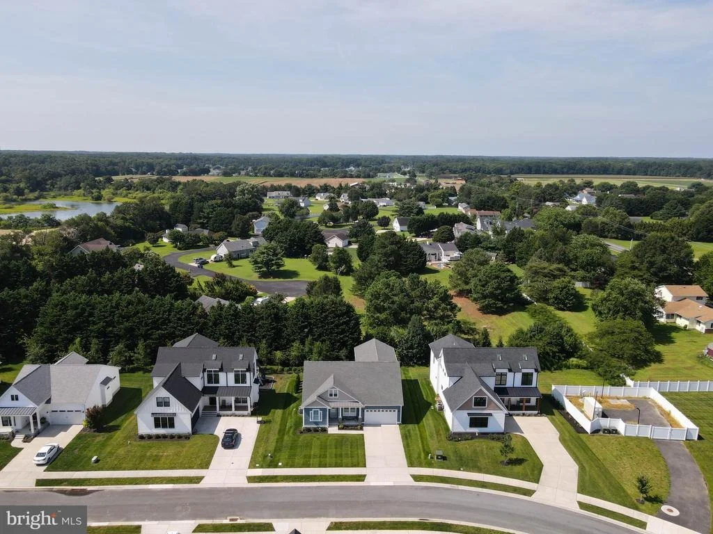 Photo of 16454 FOUR LEAF DRIVE