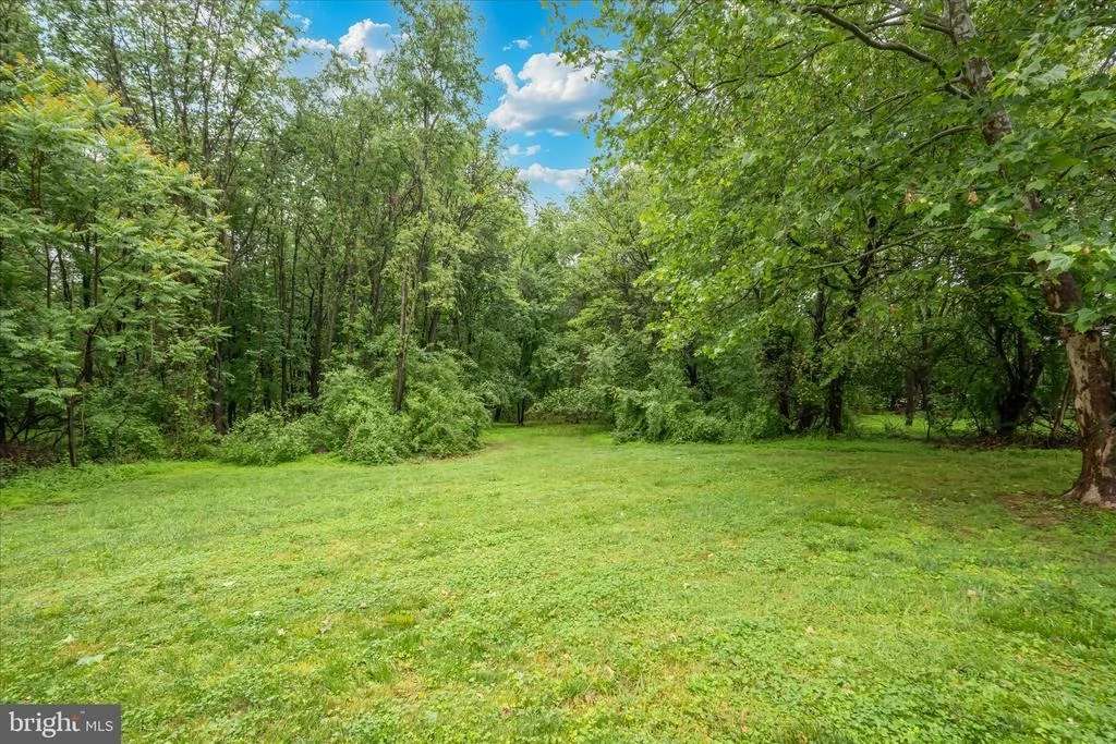 Photo of 18400 NEW CUT ROAD