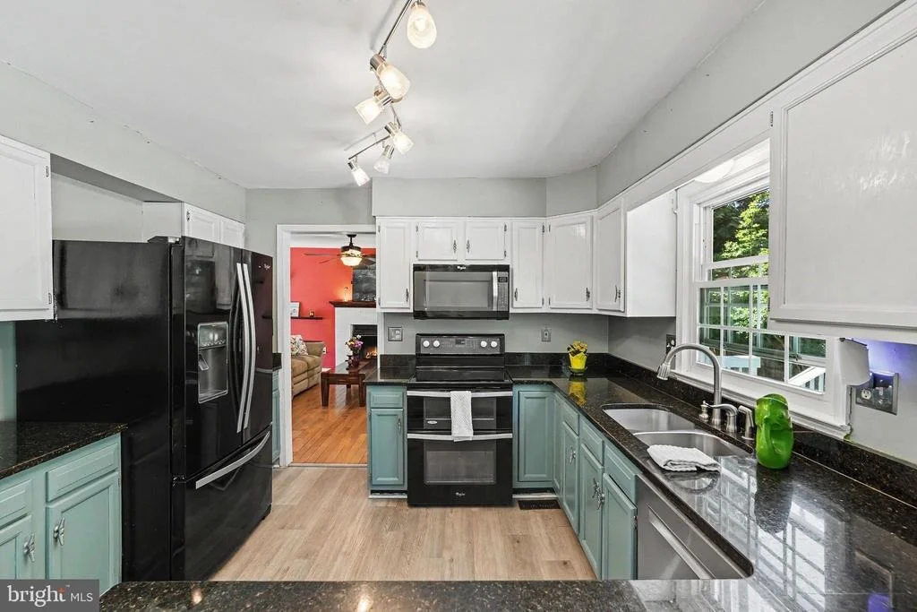 Photo of 1014 POTOMAC DRIVE