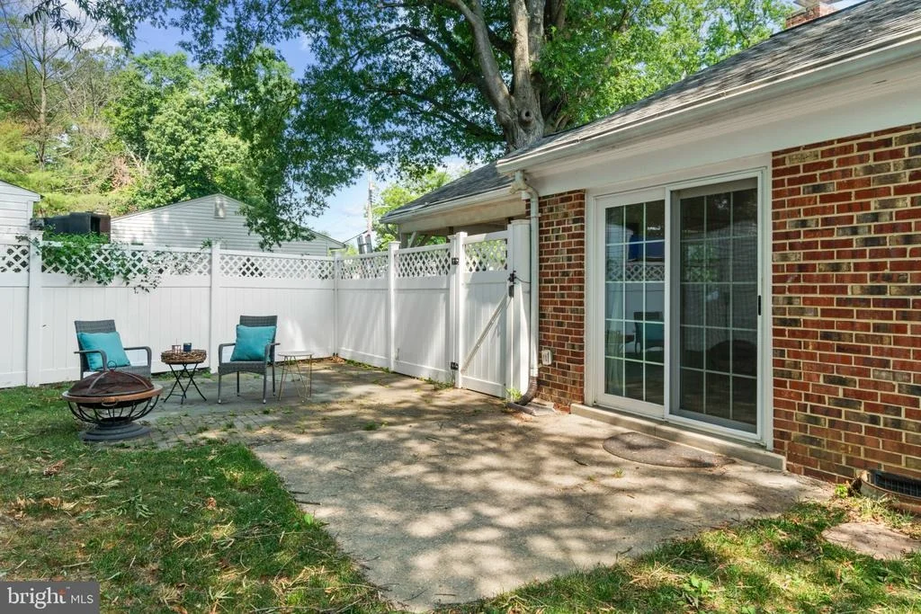 Photo of 117 OAKWOOD ROAD