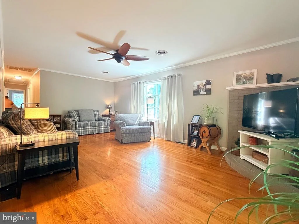 Photo of 4 BURR HILL DRIVE