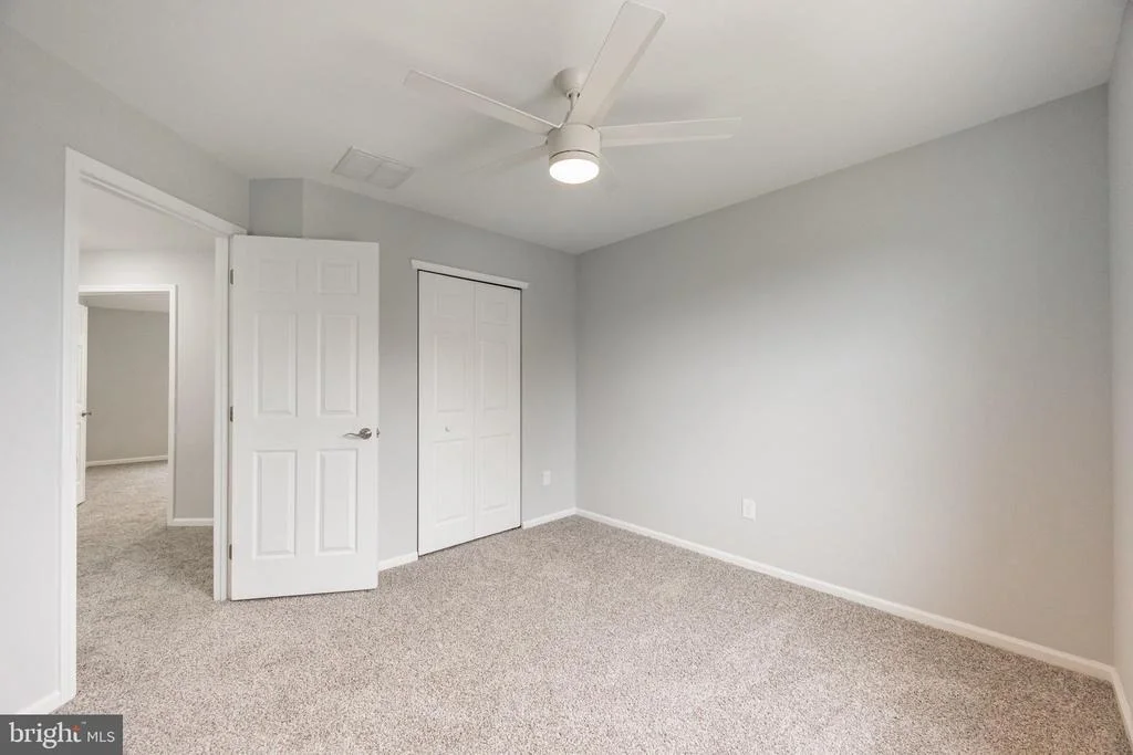 Photo of 319 W FOX TRAIL