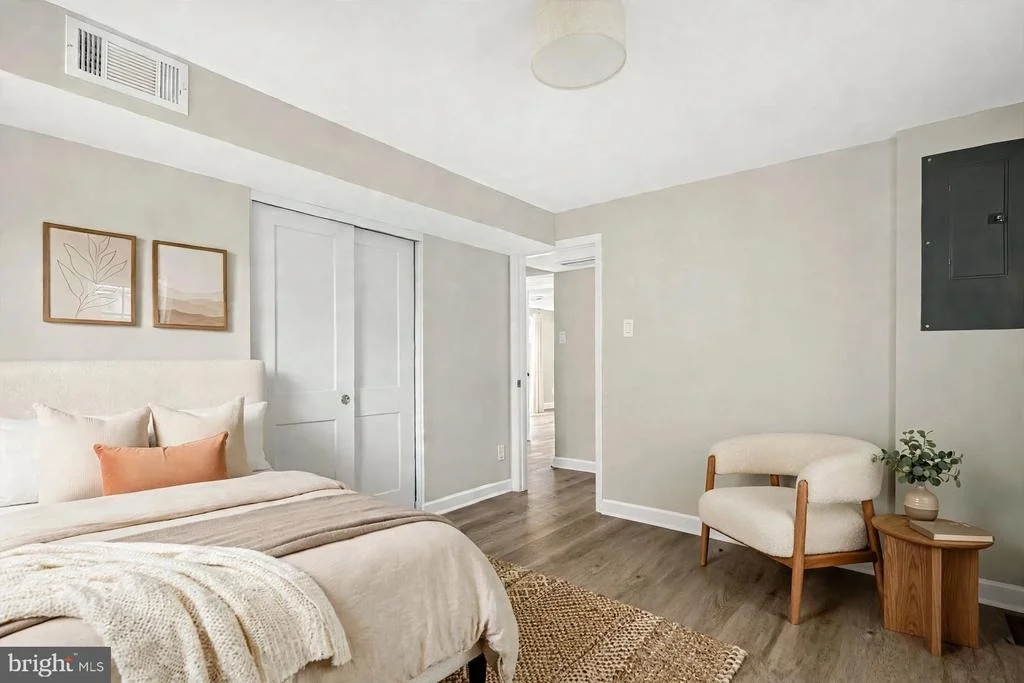Photo of 4016 MAPLETON DRIVE