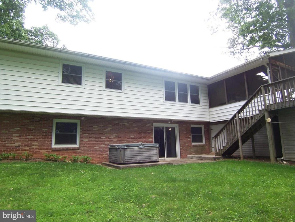 Photo of 25512 JARL DRIVE