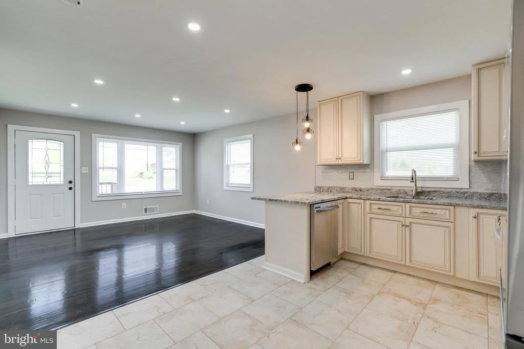Photo of 4909 WHITFIELD CHAPEL ROAD