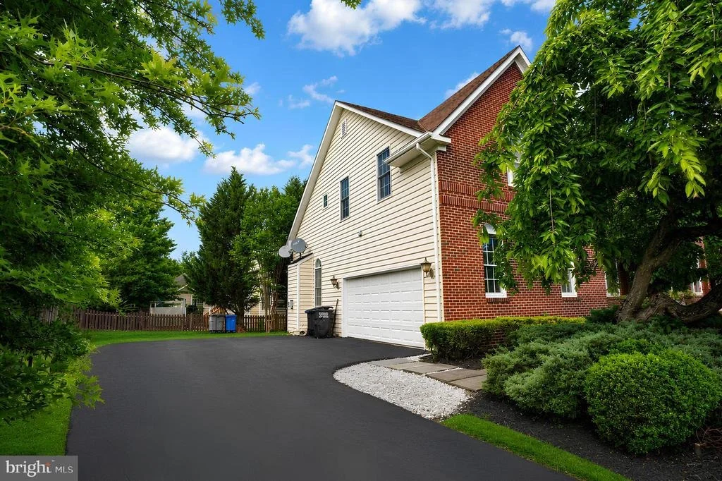 Photo of 42848 SIDNEY PLACE