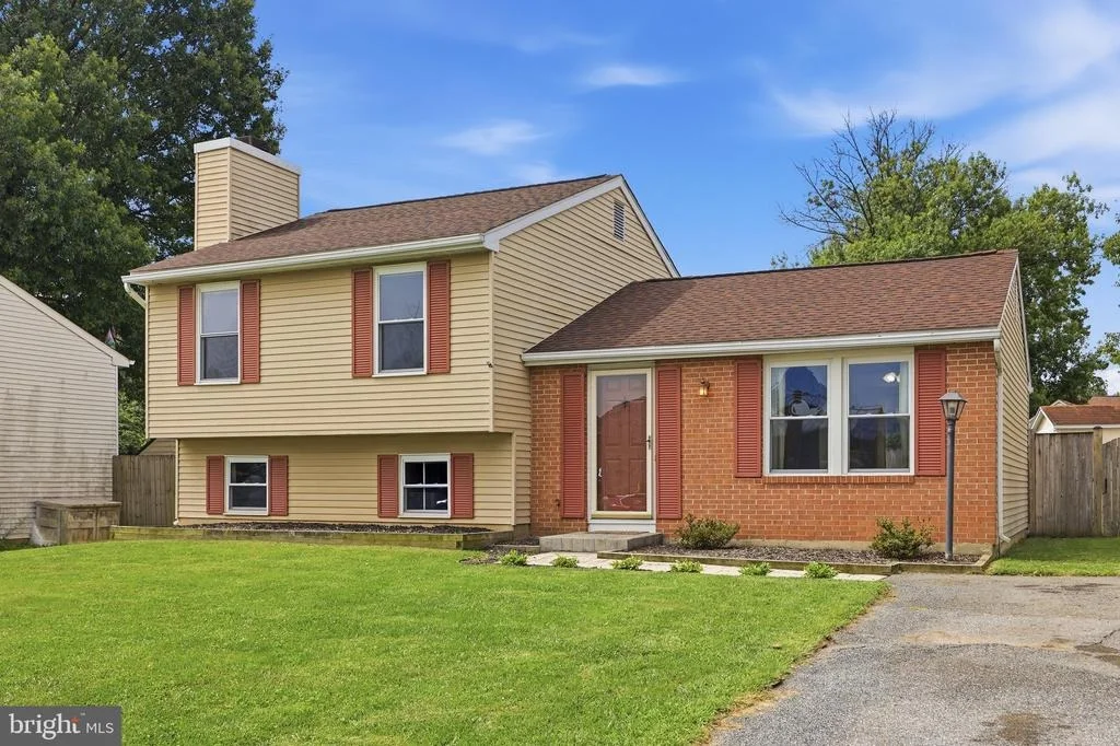 Photo of 1597 DOGWOOD DRIVE