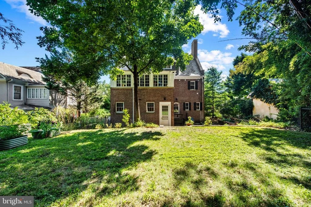 Photo of 504 OVERHILL ROAD