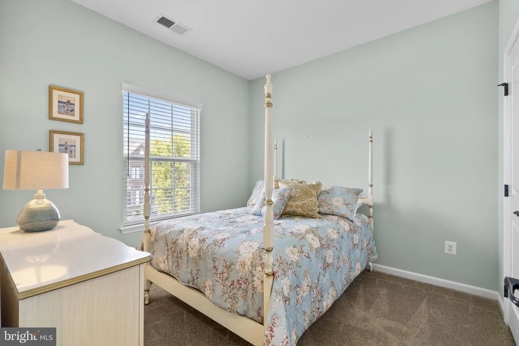 Photo of 4709 PULLER DRIVE