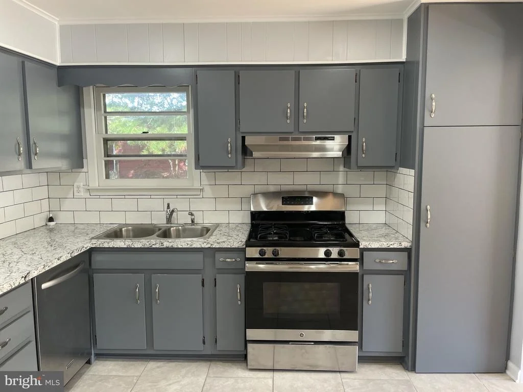 Photo of 113 DEROSA DRIVE