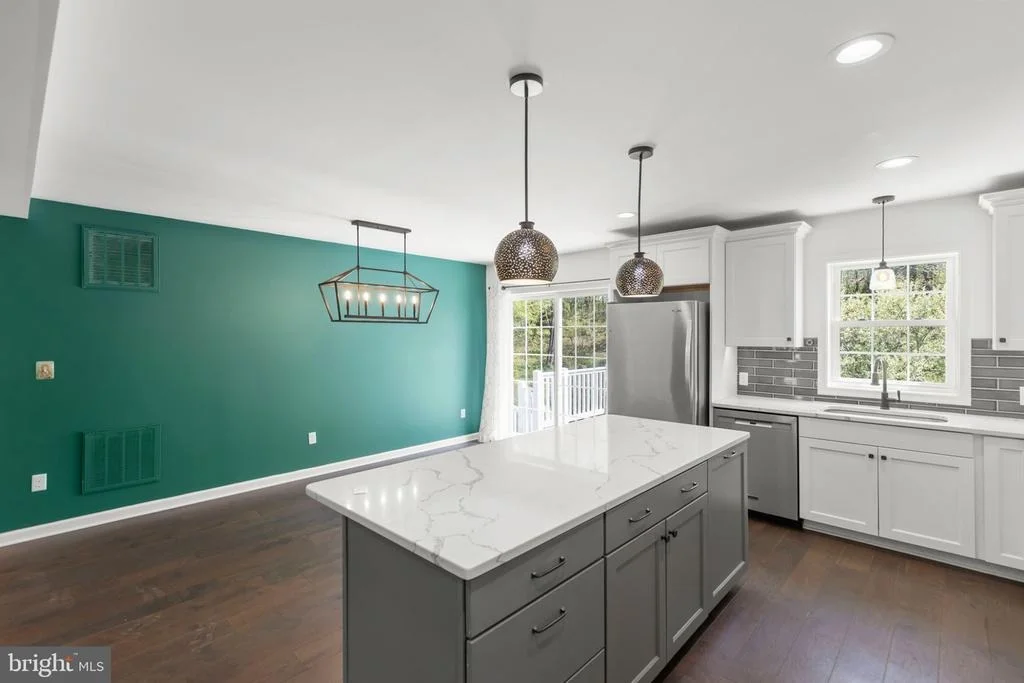 Photo of 112 COLONIAL DRIVE