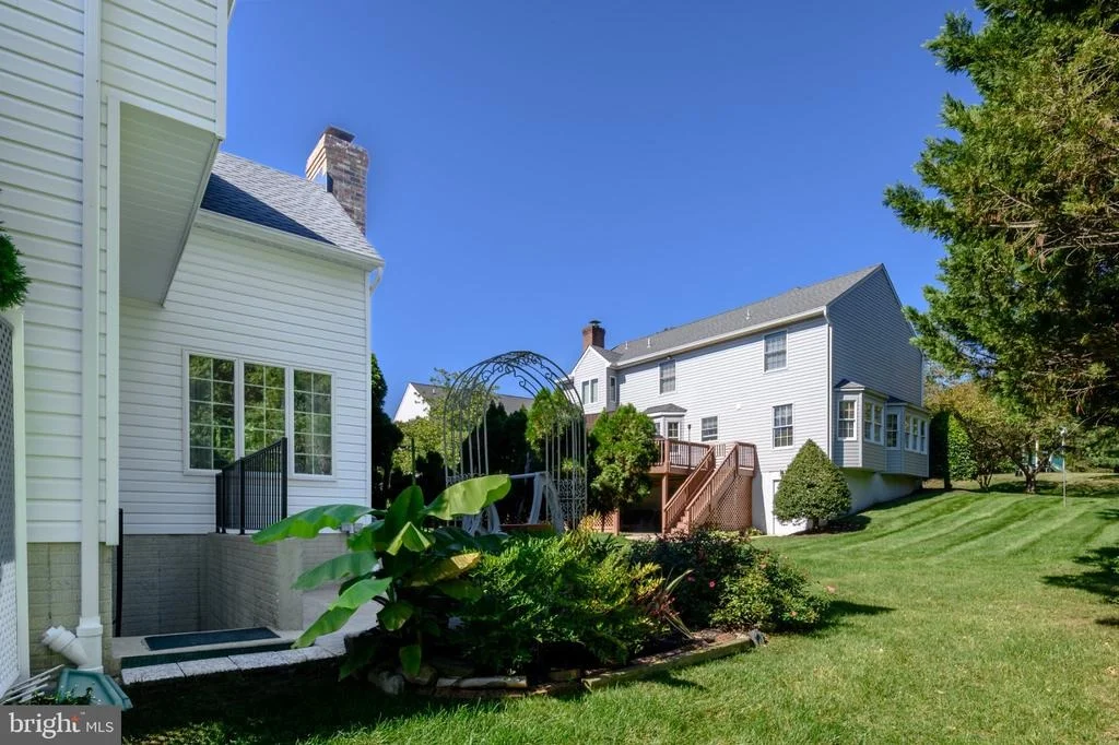 Photo of 800 BLACK CHERRY WAY