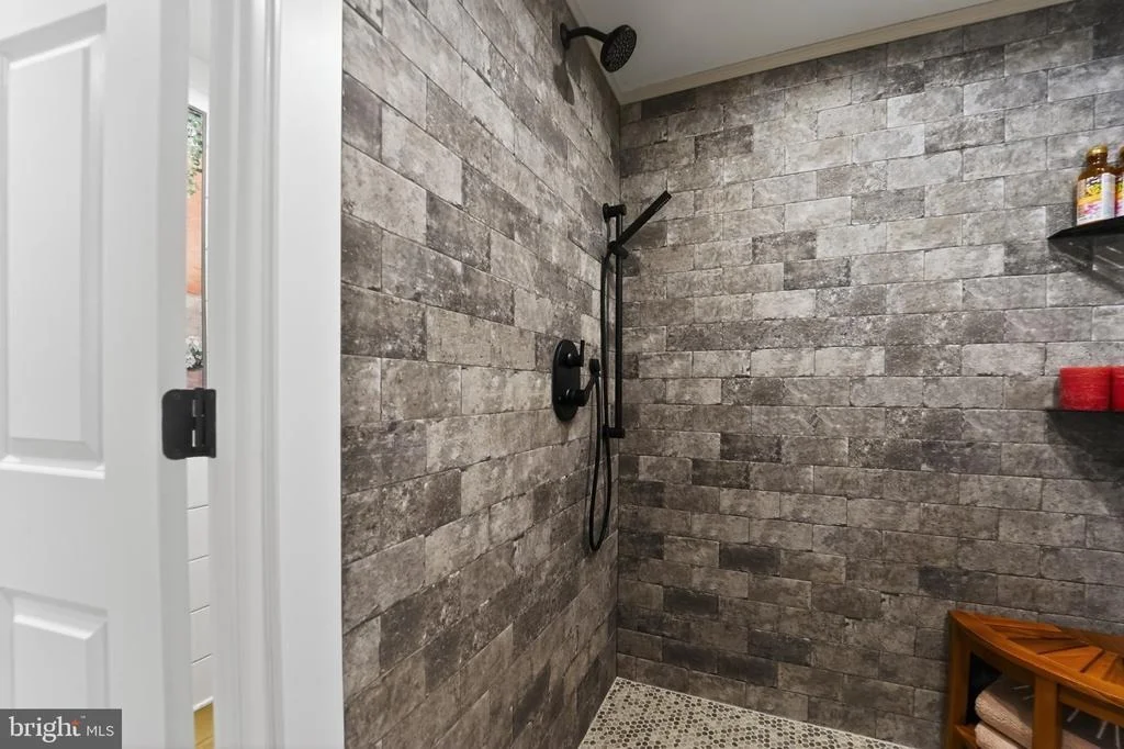 Photo of 108 CLAIBORNE FIELDS DRIVE