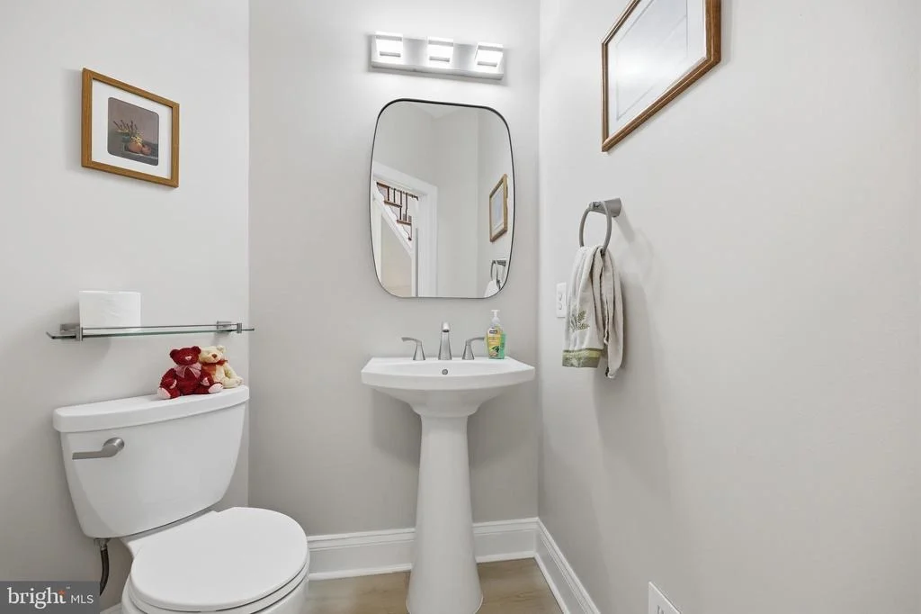 Photo of 5019 TOTHILL