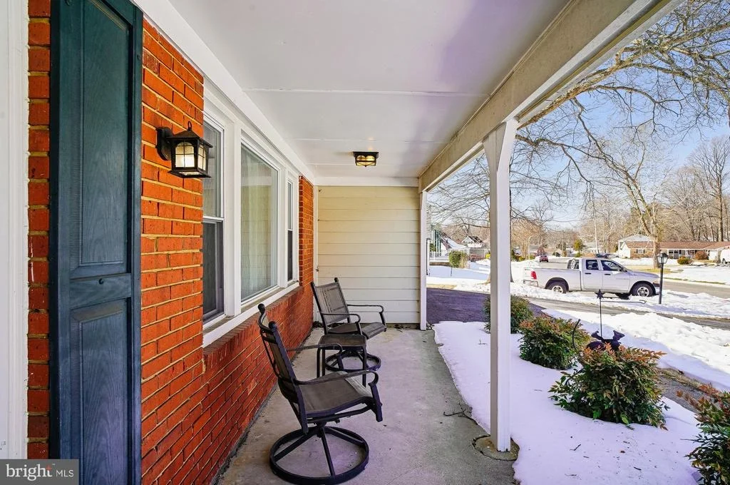 Photo of 16005 PENNANT LANE