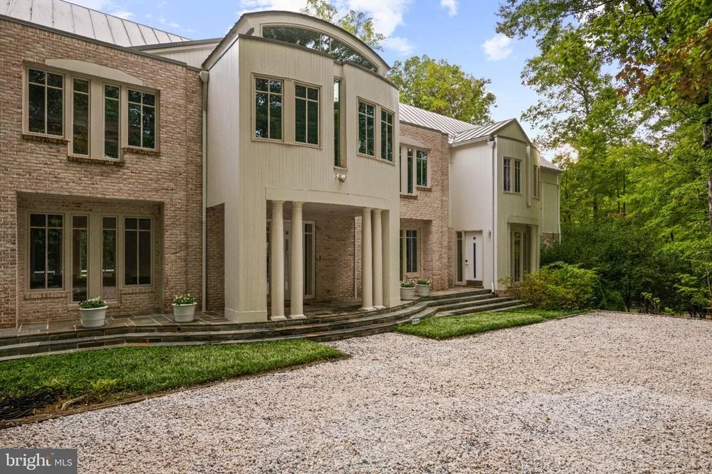 Photo of 1345 POTOMAC SCHOOL ROAD
