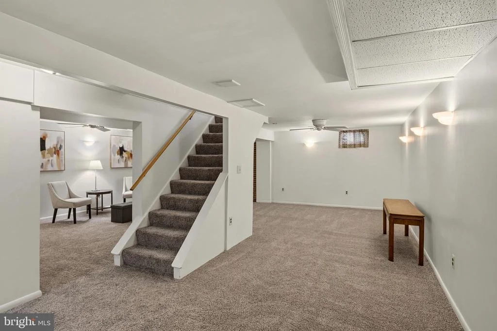 Photo of 1544 MANOR VIEW ROAD